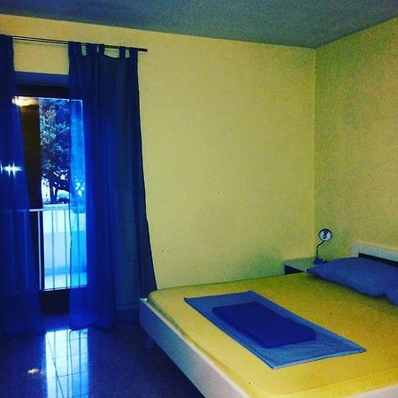Triglav Studio Apartments 2 Punat Esterno foto